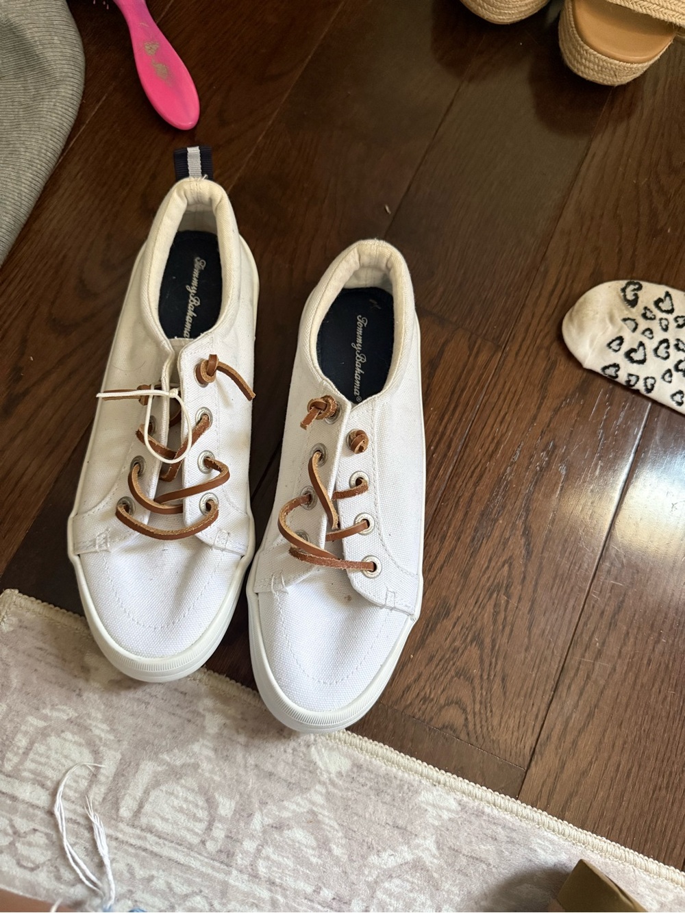 Tommy Bahama White Canvas Sneakers with Tan Laces